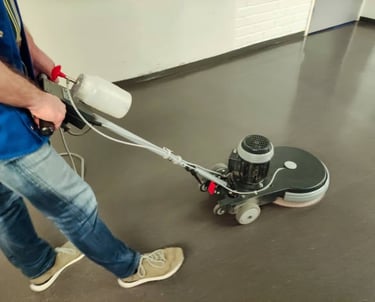 CoreBright floor machine