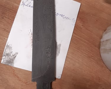 damascus knife