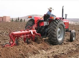 tracteur de location agadir