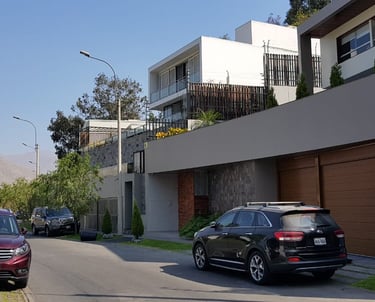 Casas diseñadas por Emilio Soyer Nash La Molina