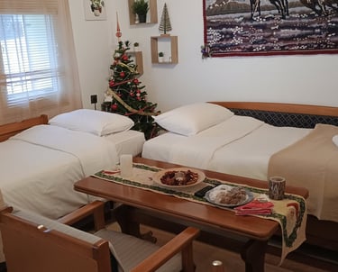 Nakou's House sofa extra bed