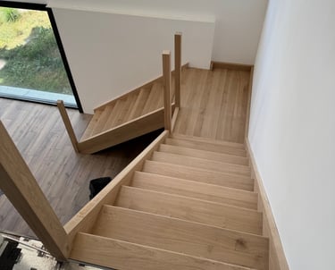 Escaliers Intérieurs Sur-Mesure, Alexis Maheut - Artisan Menuisier à Livry-Louvercy