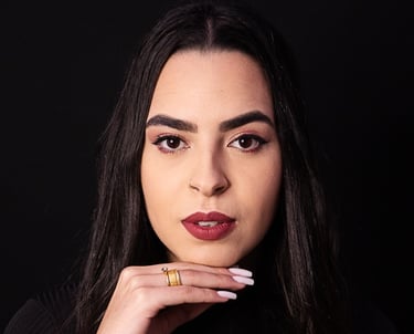Nossa Equipe Estúdio Fotográfico - Produção e Maquiagem Isabela Pacheco