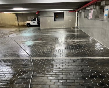 HOSPIATL PARKING GARAGE PRESSURE CLEANING SERVICES