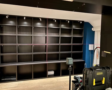 semi custom boekenkast