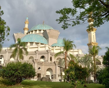 Wilayah Mosque Malaysia, Islamic architecture