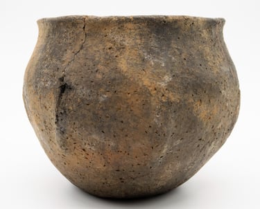 Early Anglo-Saxon shell-tempered pot from Ipswich
