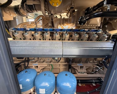 Aggreko/Jenbacher J420E, 1875 kVA, 400v. 50 Hz.