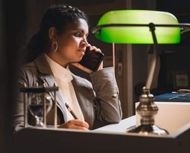 Francilda Hickman interview un candidat