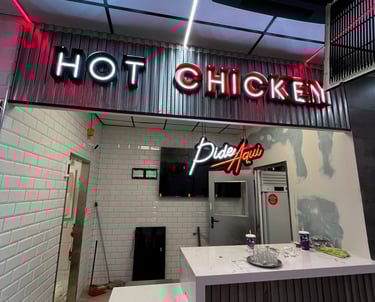 Viziona-rotula tu mismo-Neones-alicante-juan pablo roa patiño--OH MY NEON-