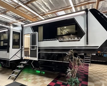 Nice Brinkley RV