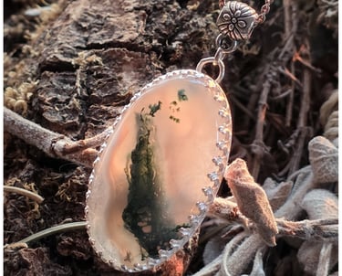 handgemachter Silber Anhänger mit Naturstein