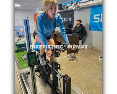 ESTUDIO BIOMECANICO BIKEFITTING EN FIRMAT