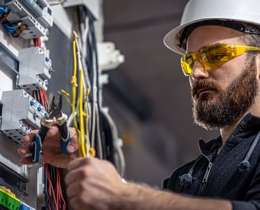 electricistas y servicios profesionales en electricidad en Bogotá