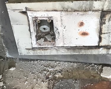 tentative d'effraction sur un coffre fort Fichet Bauche