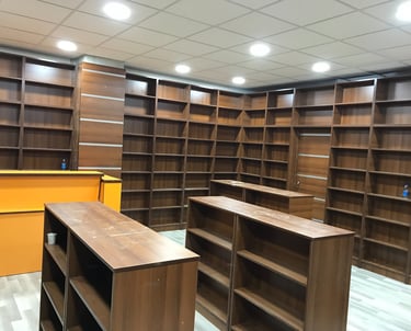 işler kitabevleri rafcısı