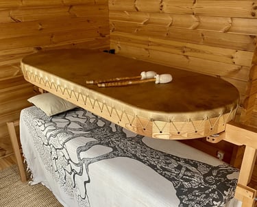 Immersion vibratoire sous le tambour de massage géant pour lâcher prise