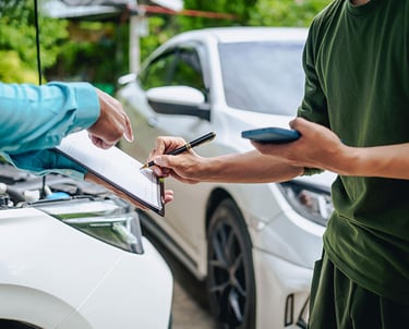 Automobilių supirkimas Lietuvoje – automobilio apžiūra prieš pateikiant kainos pasiūlymą