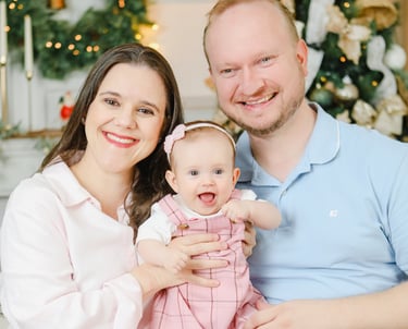 Família fundadora da MAM Arte em Laser, empresa de placas, adesivos e etiquetas em Indaial, SC