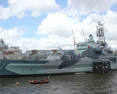 HMS Belfast Londres Navio de guerra da Segunda Guerra transformado em museu. Idade ideal: Todas as