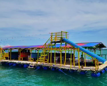 Lutaw Floating Cottages