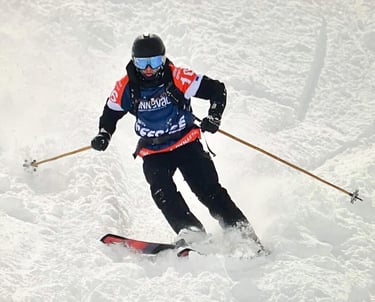 Roman Hardonnière et ses batons de ski en bambou 1