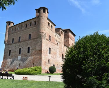 Castello di Grinzane Cavour