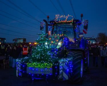 Suffolk Tractor Light Parade Campsea Ashe - Reason Marketing Marketing Consultant