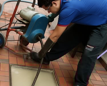 desentupimento de caixa de gordura