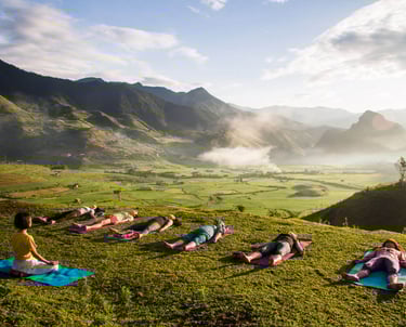 Méditation dans les montagnes au Vietnam avec un itinéraire sur mesure
