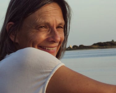 Muriel French teacher, learn french, online french