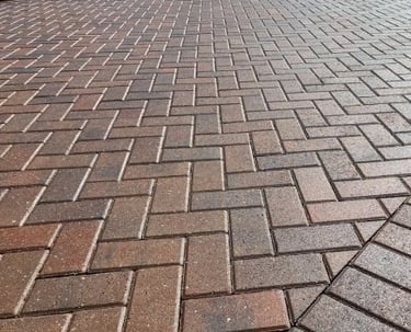 BRICK PAVERS SEALING SERVICES