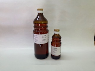 große und kleine braune Öl-Flasche: Lachsöl