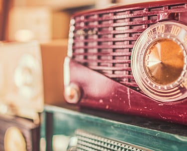 Radio frequency with a retro radio on table
