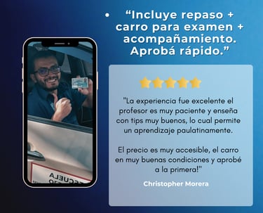 Alumno aprobando prueba de manejo en vehículo