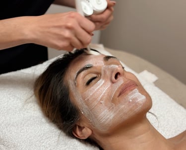 Soin visage réalisé chez Fée Pour Vous à Roquefort