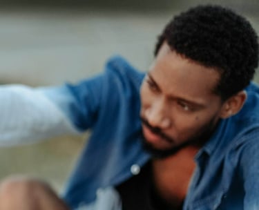 Personal photoshoot by the beach in Rotterdam. Portrait captured by Urte Foto