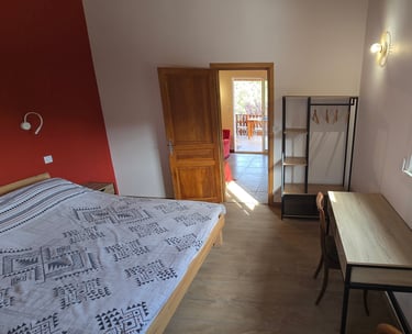 Autre angle de vue de la chambre d'hôtes.