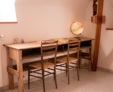 Bureau de la chambre mésange de la Ferme du Veyre