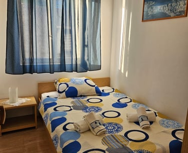 small bedroom