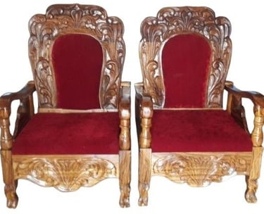 Luxury Carved Armchair – Premium Teak Wood Royal Furniture