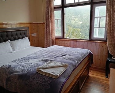 LACHUNG HOMESTAY