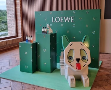 Corner promoción en materiales ligeros