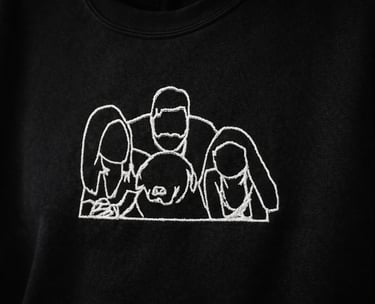 Bordado de sudadera a partir de una foto familiar