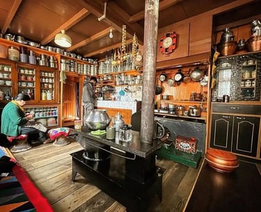 LACHEN HOMESTAY