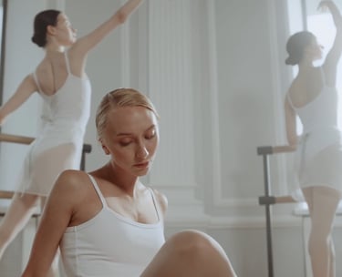 GORIGO creatividad publicitaria tres amigas bailando ballet