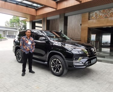 fortuner vrz hitam