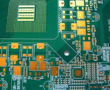 Omini offers cutting-edge High-Density Interconnect (HDI) PCB solutions for advanced applications.