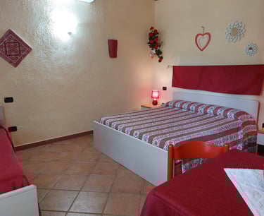 Interiorul Camerei 8 Roșu