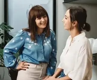 Morgane et Clara, expertes en retraites autour de la périnatalité